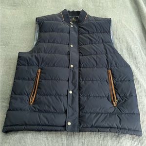 BROOKS BROTHERS VEST XL